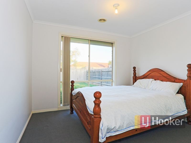 88 McGregor Road, Pakenham VIC 3810