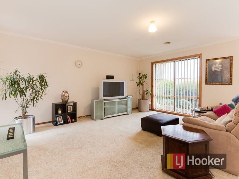 17 Capri Court, Pakenham VIC 3810