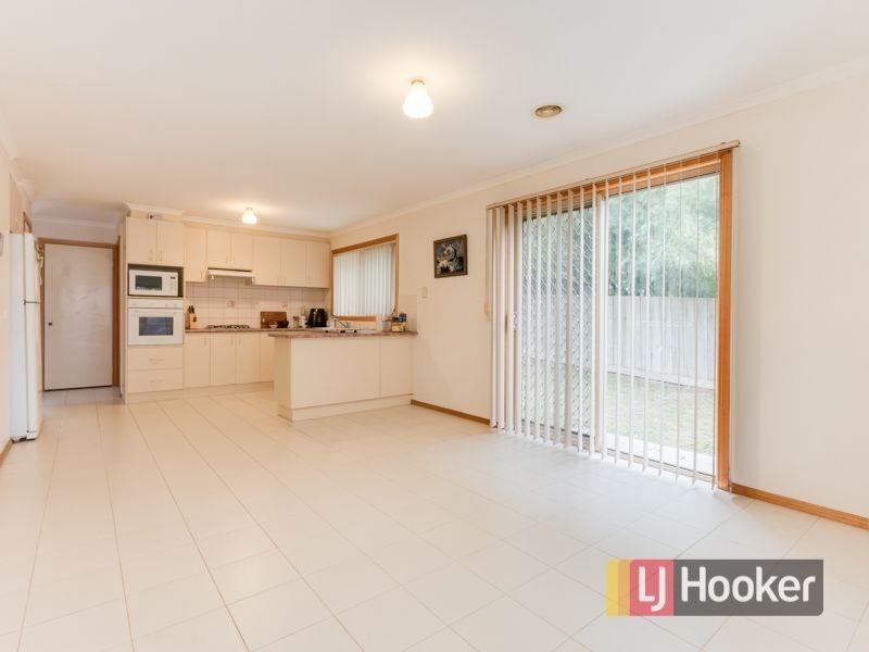 17 Capri Court, Pakenham VIC 3810