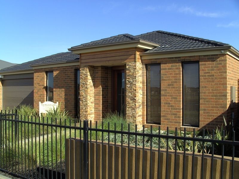 30 Honeyeater Way, Pakenham VIC 3810