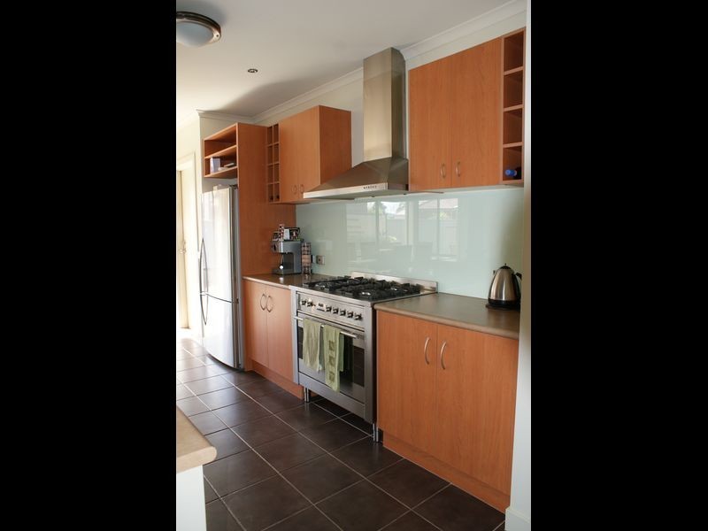 24 Howqua Place, Pakenham VIC 3810