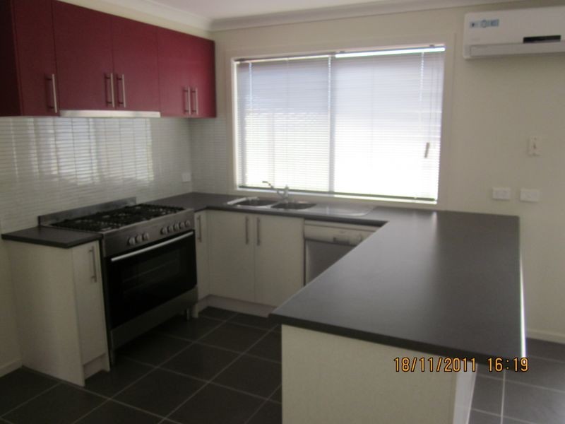 25 Victory Drive, Pakenham VIC 3810