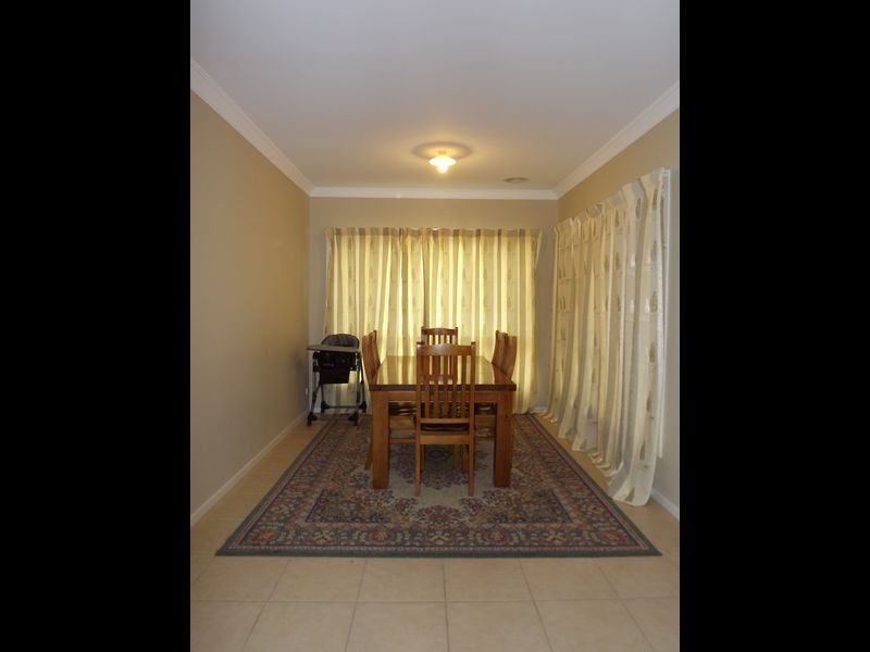 35 Flinders Park Drive, Officer VIC 3809