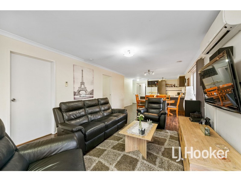 29 Kimberley Grove, Pakenham VIC 3810