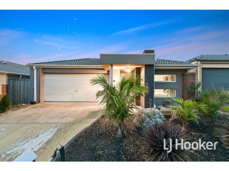 29 Kimberley Grove, Pakenham VIC 3810