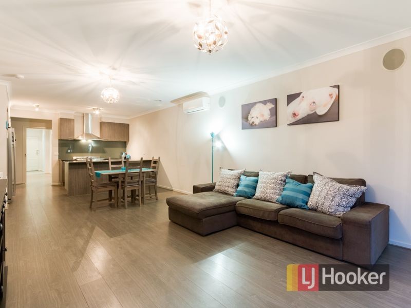 36 Clarendon Street, Pakenham VIC 3810