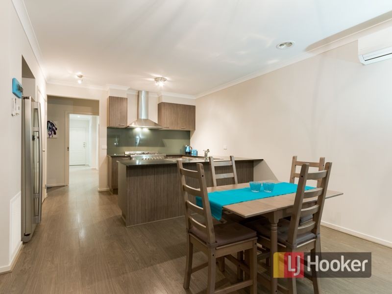 36 Clarendon Street, Pakenham VIC 3810