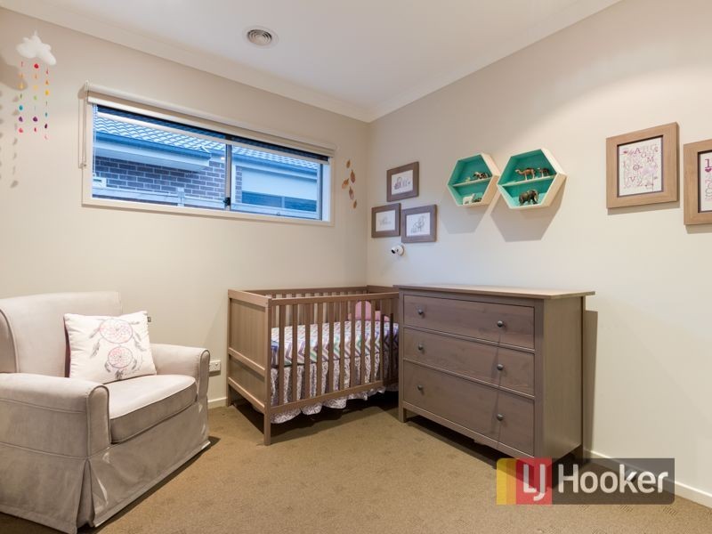 36 Clarendon Street, Pakenham VIC 3810