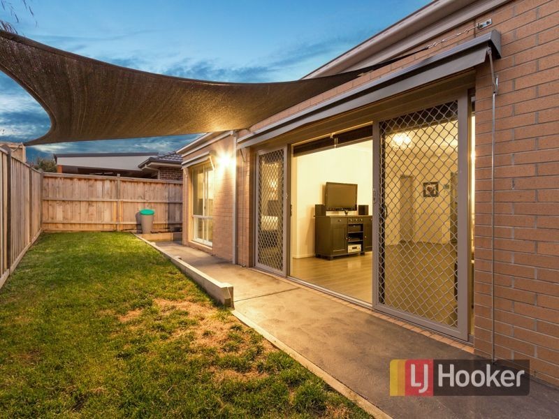 36 Clarendon Street, Pakenham VIC 3810