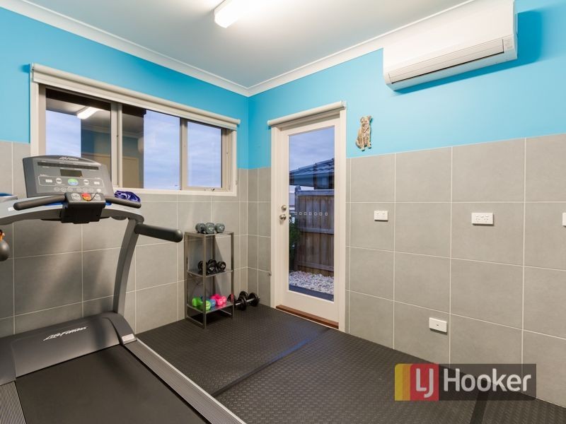 36 Clarendon Street, Pakenham VIC 3810