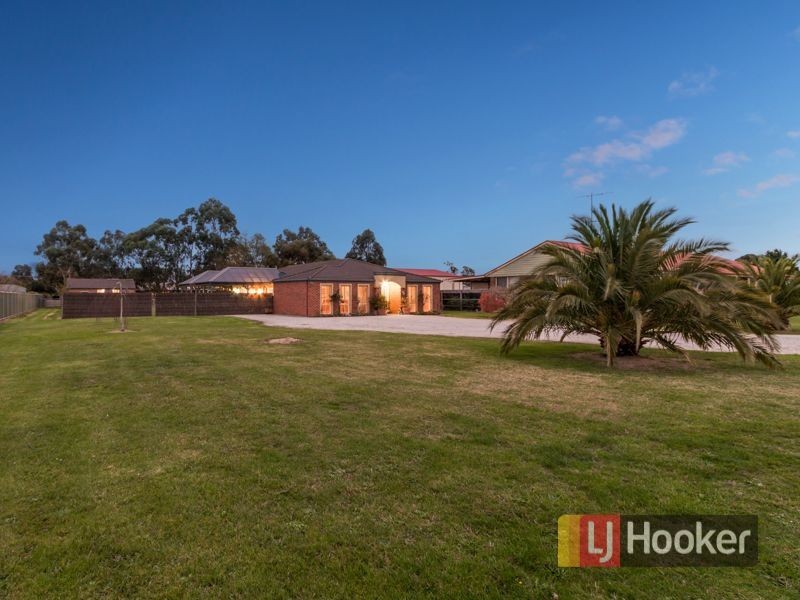 35 Mulcare Street, Nar Nar Goon VIC 3812
