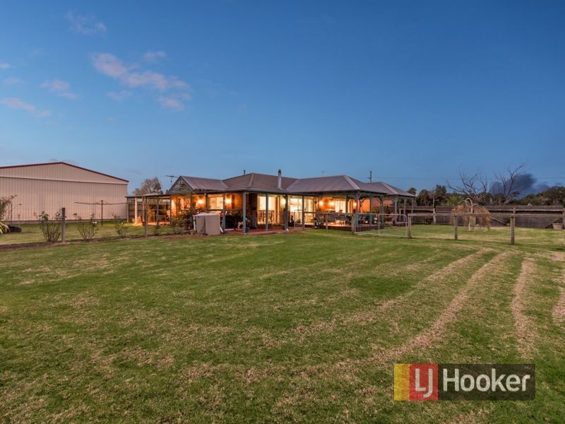 35 Mulcare Street, Nar Nar Goon VIC 3812