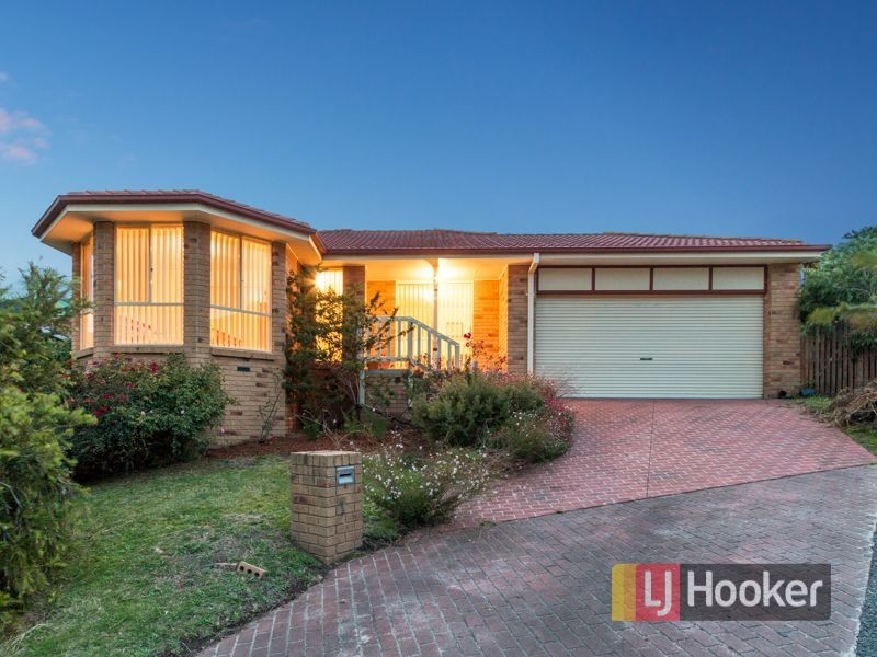 1 Lachlan Court, Pakenham VIC 3810