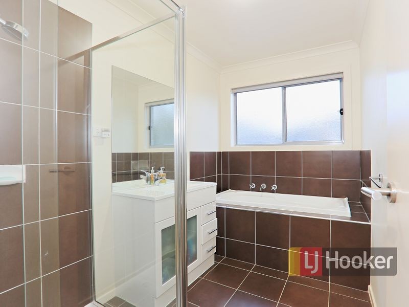15/6-16 Diston Court, Pakenham VIC 3810