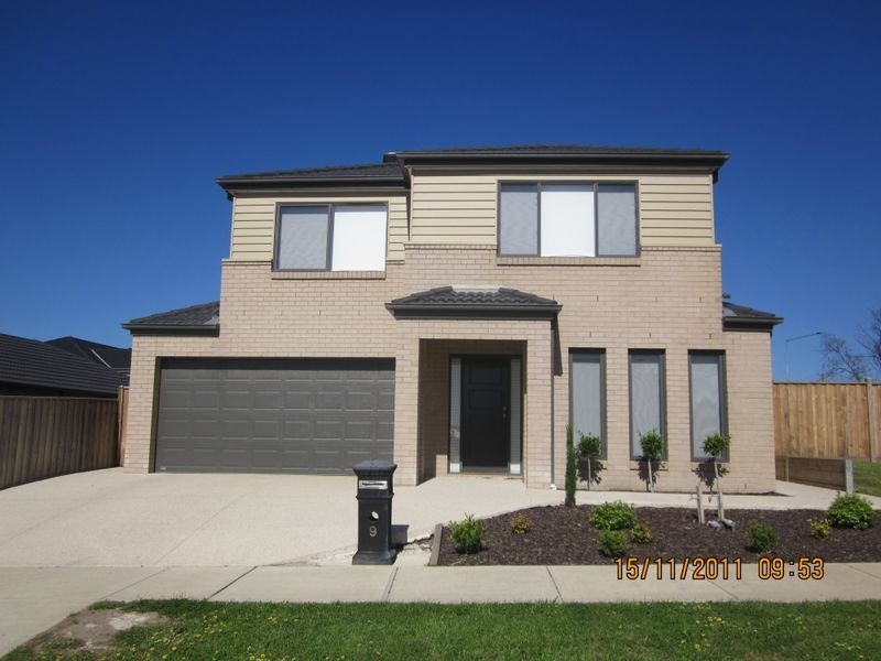 9 Alice Court, Officer VIC 3809