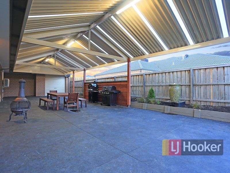 78 Banjo Paterson Drive, Pakenham VIC 3810