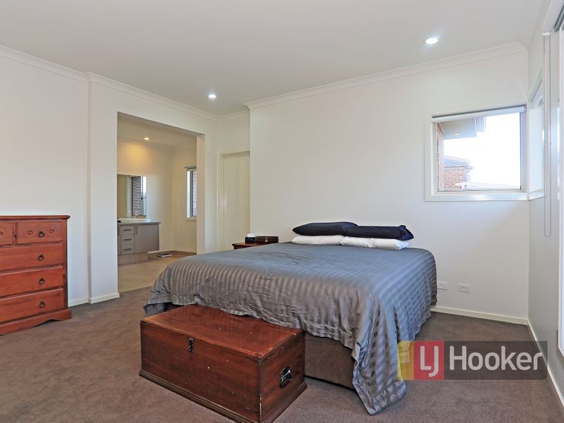 78 Banjo Paterson Drive, Pakenham VIC 3810