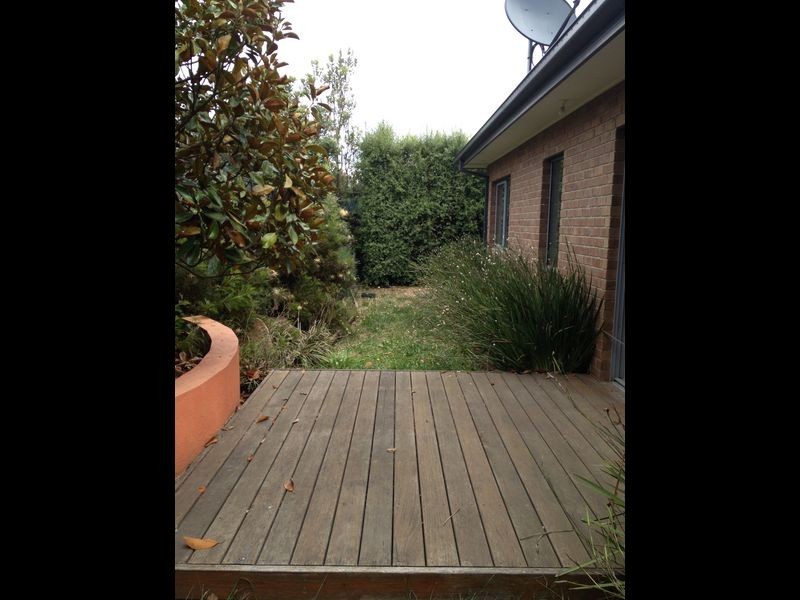 12 Wild Cherry Avenue, Pakenham VIC 3810