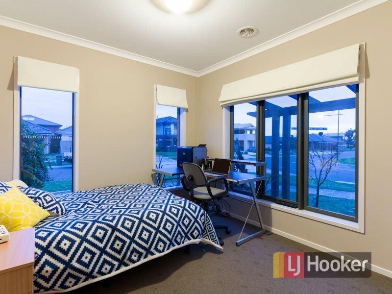 20 Bluestone Street, Pakenham VIC 3810