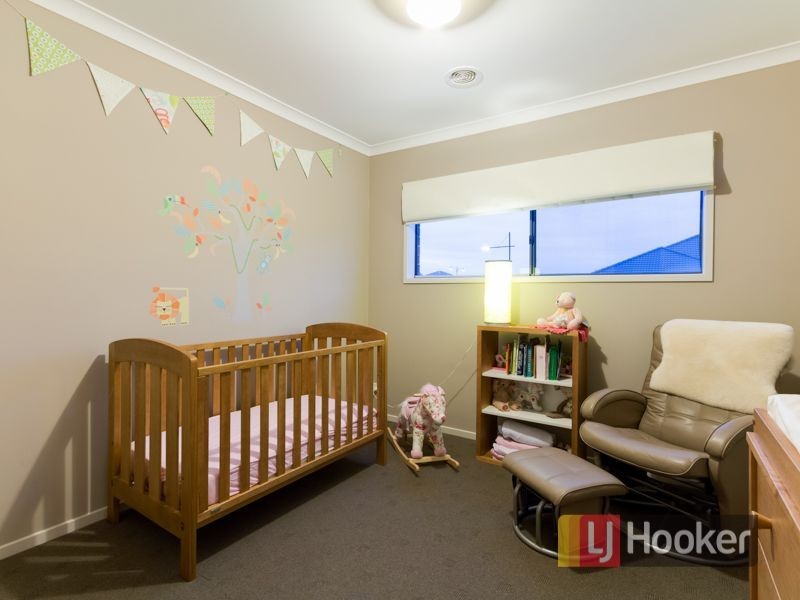 20 Bluestone Street, Pakenham VIC 3810