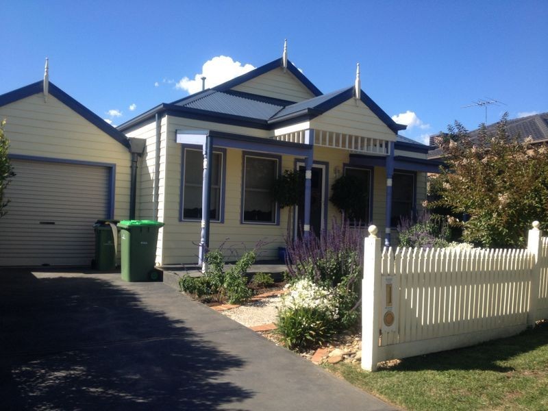 3 Jardine Court, Pakenham VIC 3810