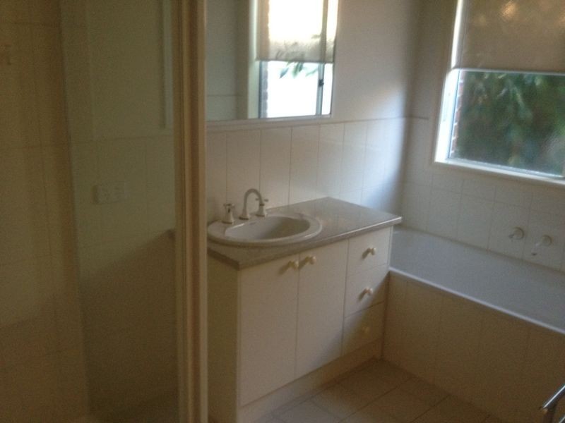 3 Jardine Court, Pakenham VIC 3810