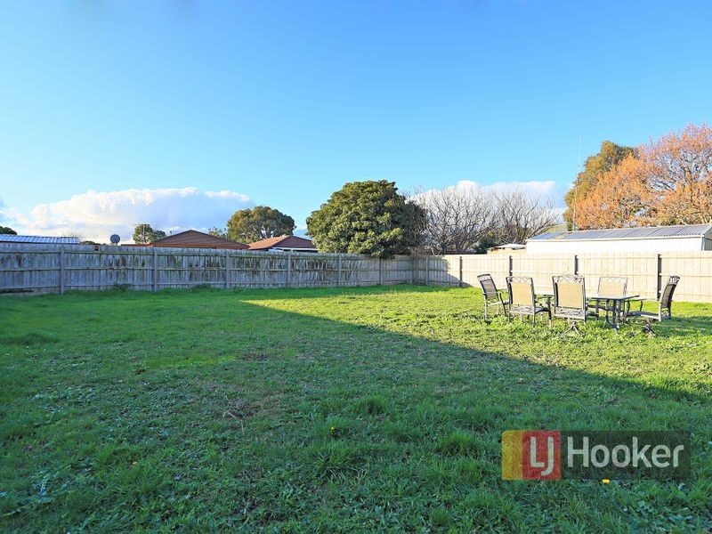 50 Cameron Way, Pakenham VIC 3810