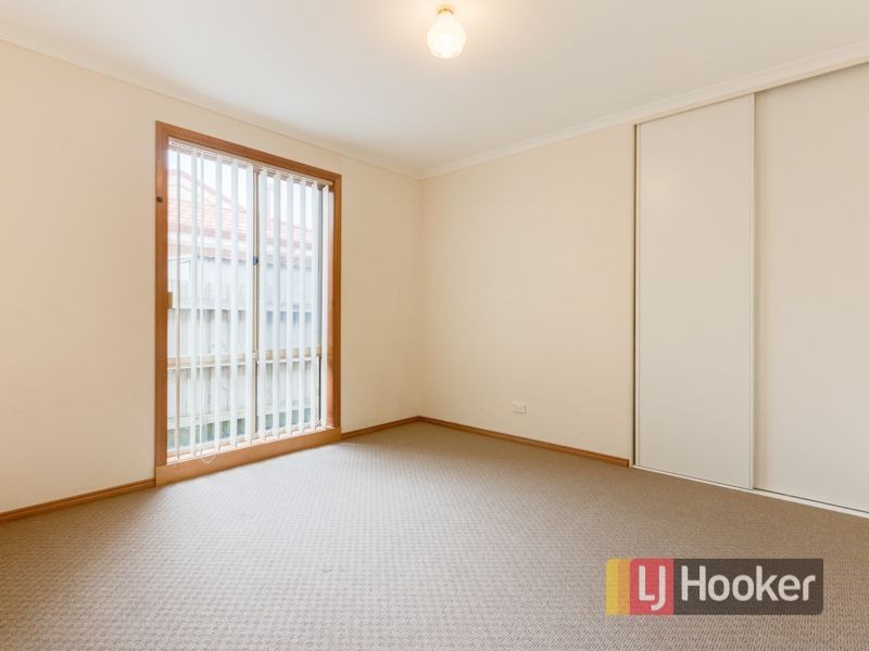 5 Rossi Close, Pakenham VIC 3810