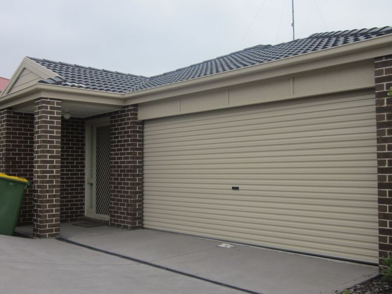 7/51 Leigh Drive, Pakenham VIC 3810