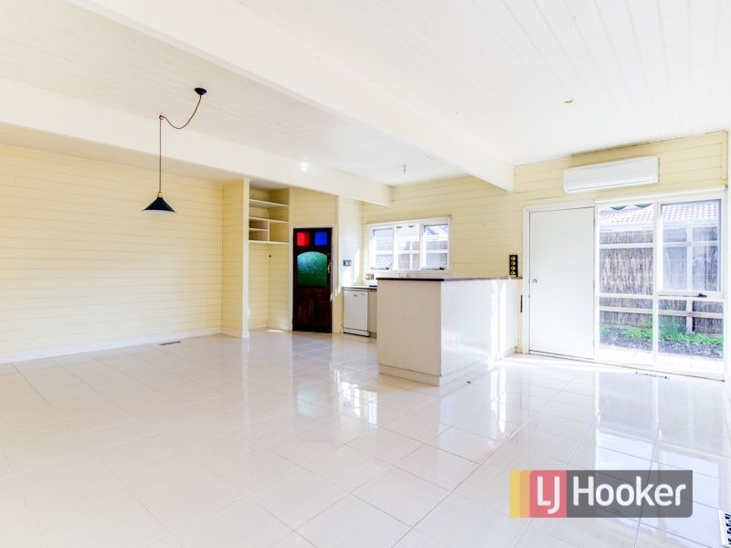 7/40 Army Road, Pakenham VIC 3810