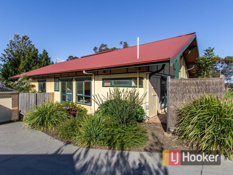 7/40 Army Road, Pakenham VIC 3810