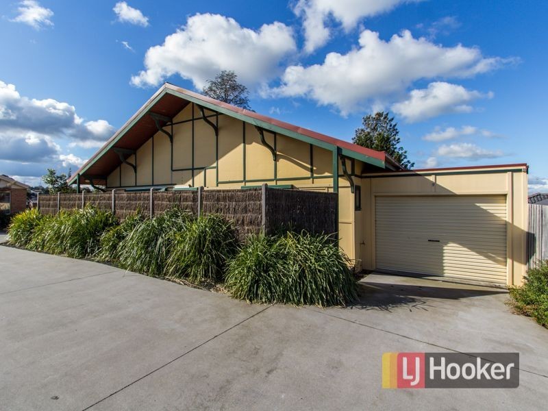 7/40 Army Road, Pakenham VIC 3810