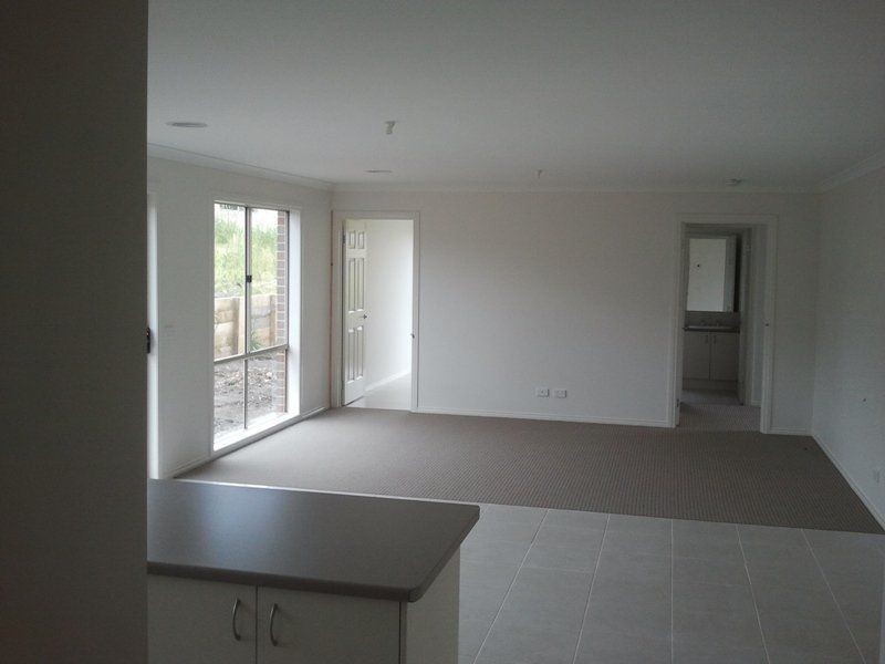 12 Victoria Place, Pakenham VIC 3810