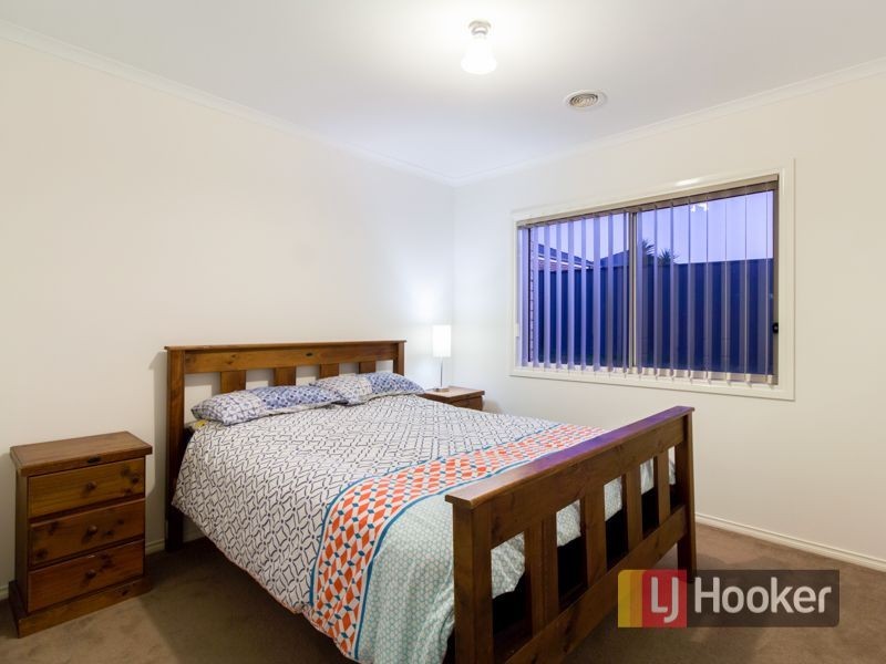 7 Caspian Chase, Pakenham VIC 3810