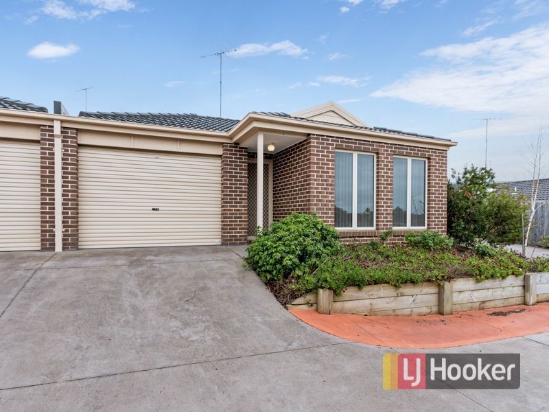 8/51 Leigh Drive, Pakenham VIC 3810