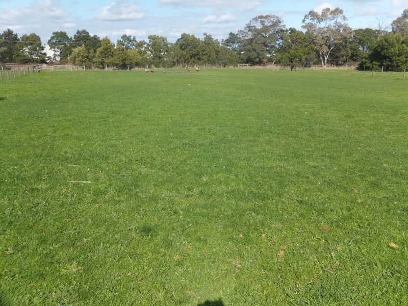 44A Pinehill Drive, Pakenham VIC 3810