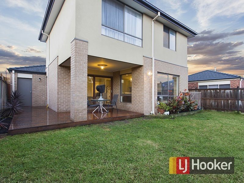 21 Cranbrook Circuit, Officer VIC 3809
