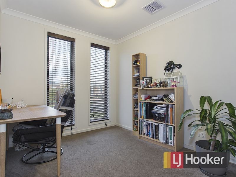 21 Cranbrook Circuit, Officer VIC 3809