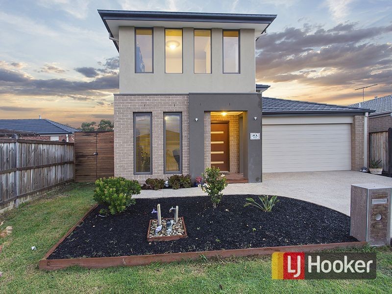 21 Cranbrook Circuit, Officer VIC 3809
