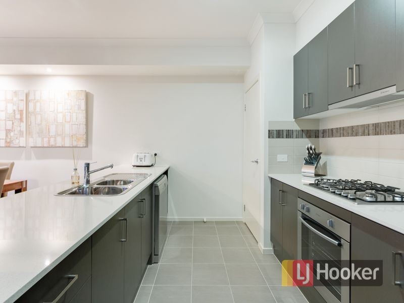 3 Pine Way, Pakenham VIC 3810