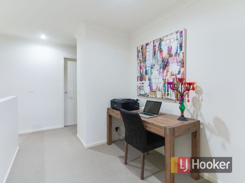 3 Pine Way, Pakenham VIC 3810