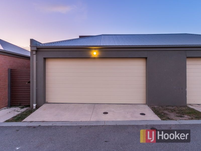 3 Pine Way, Pakenham VIC 3810