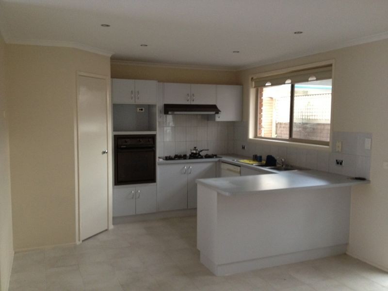 15 Kelly Court, Pakenham VIC 3810