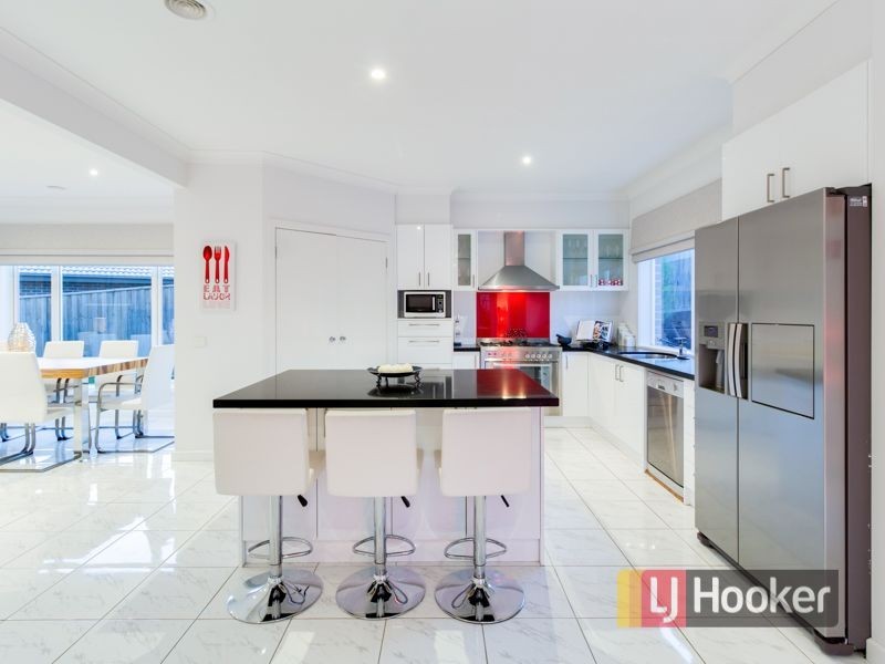 7 Dairy Close, Officer VIC 3809