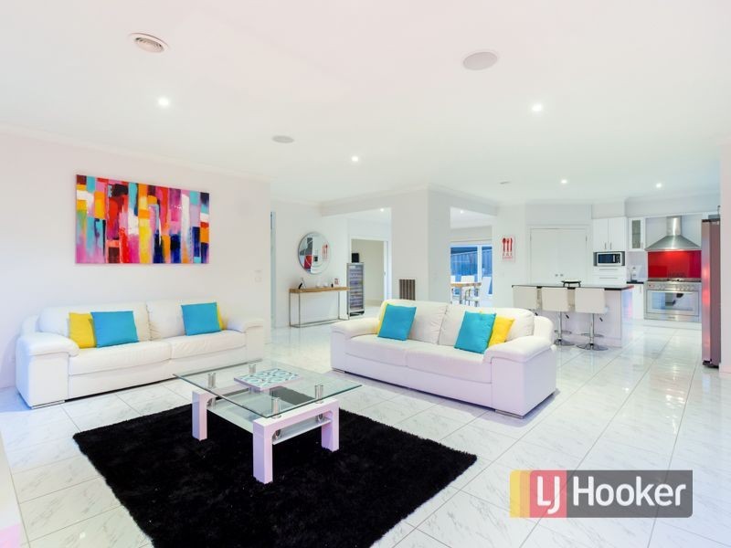 7 Dairy Close, Officer VIC 3809