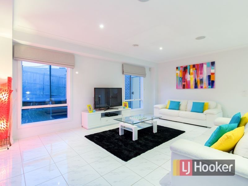 7 Dairy Close, Officer VIC 3809