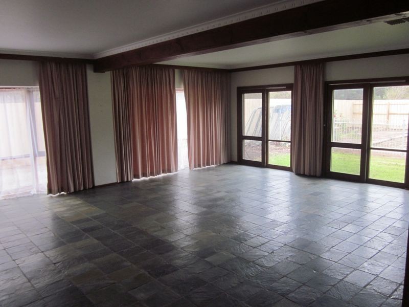 1330 Princes Highway, Pakenham VIC 3810