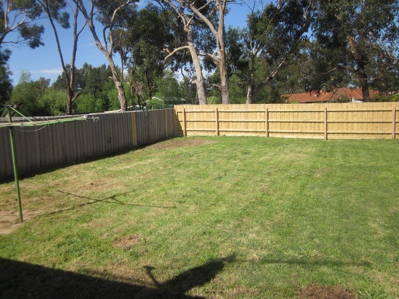 26 Pommel Street, Pakenham VIC 3810