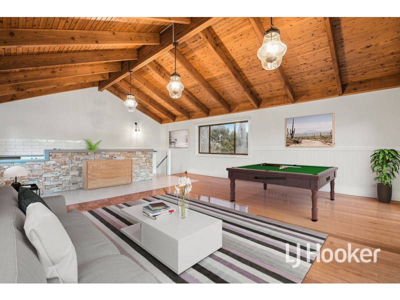 20 Meeking Drive, Pakenham VIC 3810