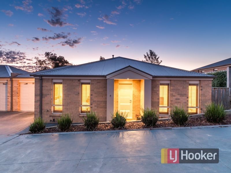4/101 Ebony Drive, Pakenham VIC 3810